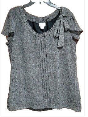 Jaclyn Smith Pullover Top Black Tweed Look Print Chiffon Overlay Petal Sleeves L